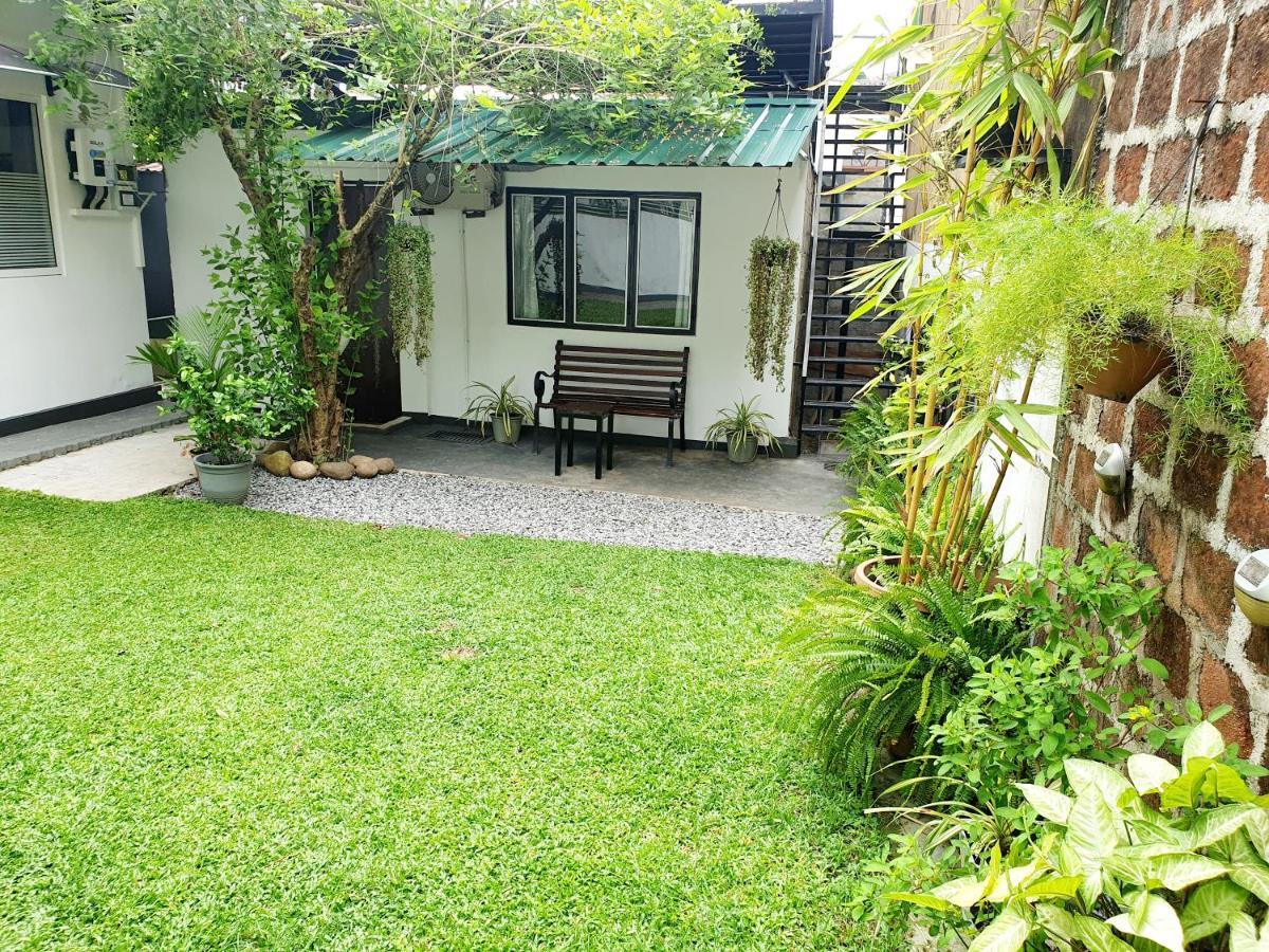 Home From Home Nugegoda Exterior foto